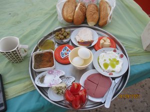 تناول الطعام