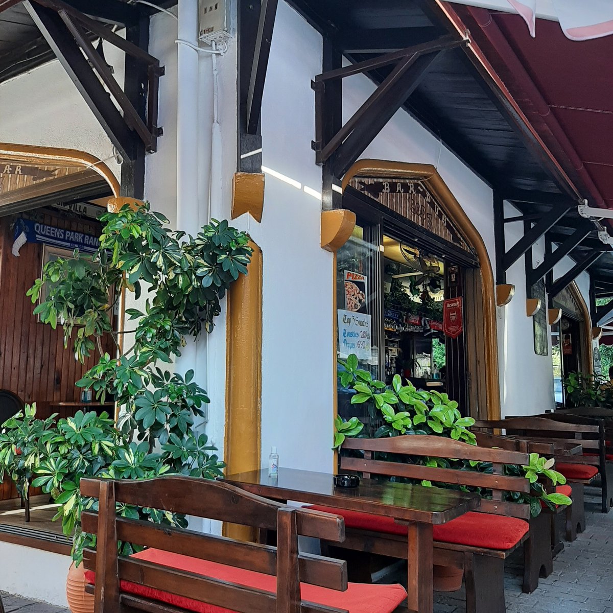 top-3-pub-rhodos-stadt-2022-lohnt-es-sich-mit-fotos