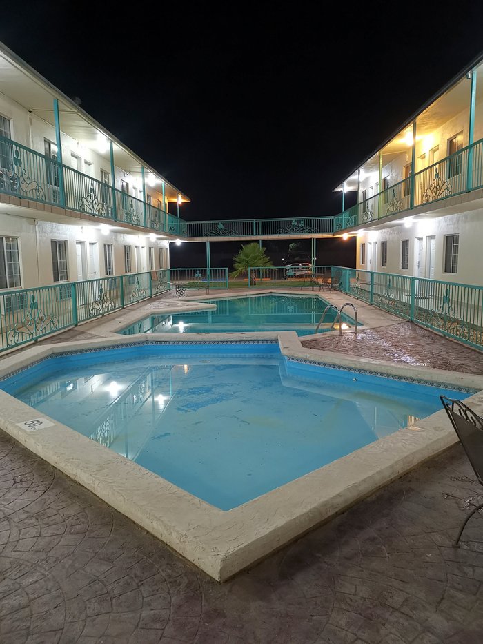 HOTEL TREBOL INN - Prices & Specialty Inn Reviews (Nuevo Casas Grandes,  Mexico)