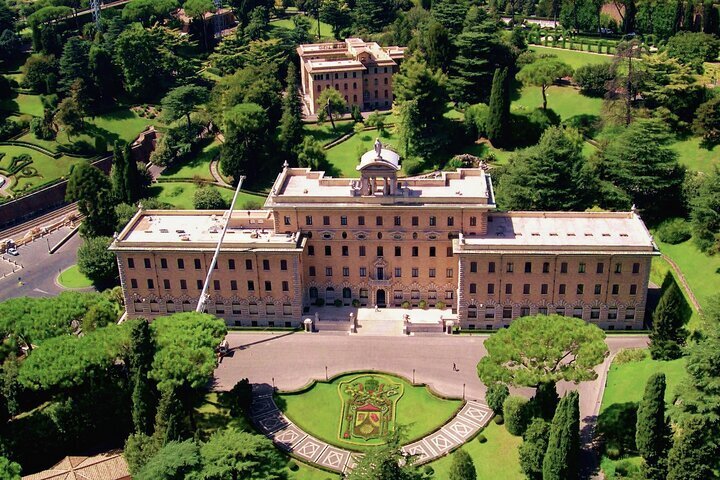 2024 Vatican Gardens Open Bus Tour With Audioguide