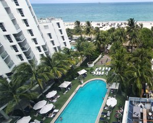 CADILLAC HOTEL & BEACH CLUB - Updated 2023 Prices & Reviews (Miami ...