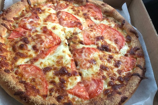 Where To Find The Best Pizza In Ogunquit, Maine - Beachmere Inn