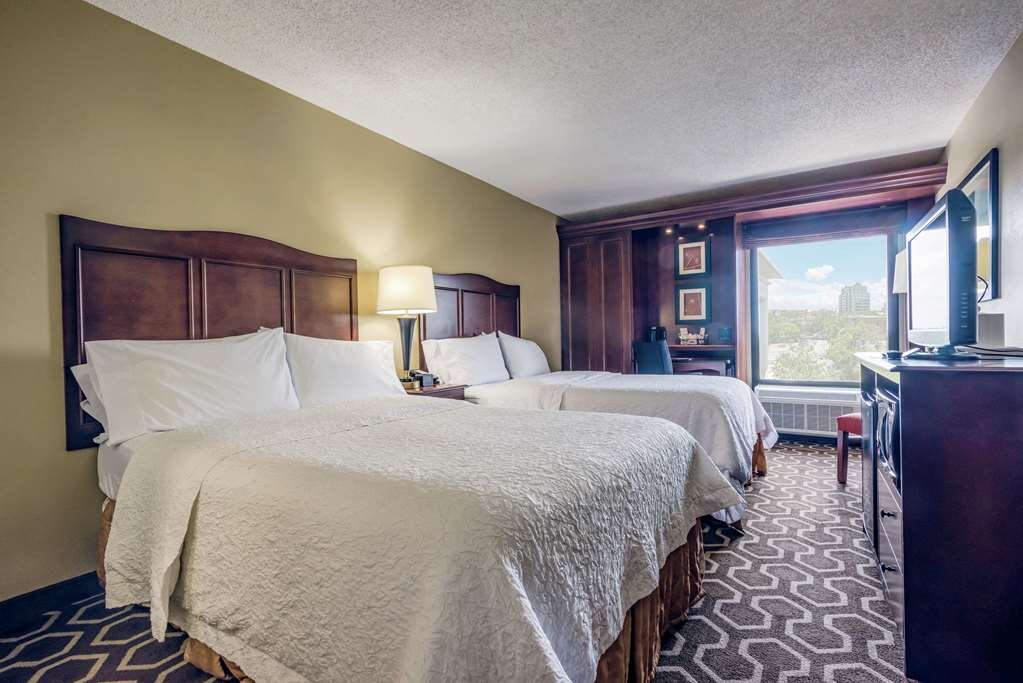 Hotel photo 18 of Hampton Inn Tampa International Airport / Westshore.