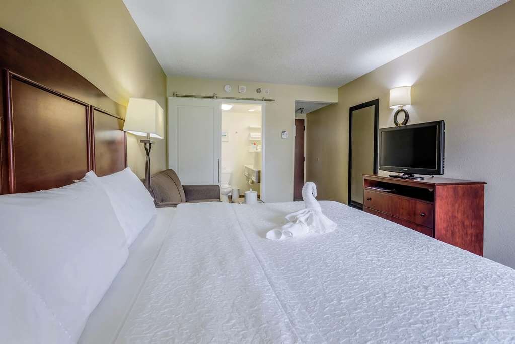 Hotel photo 34 of Hampton Inn Tampa International Airport / Westshore.