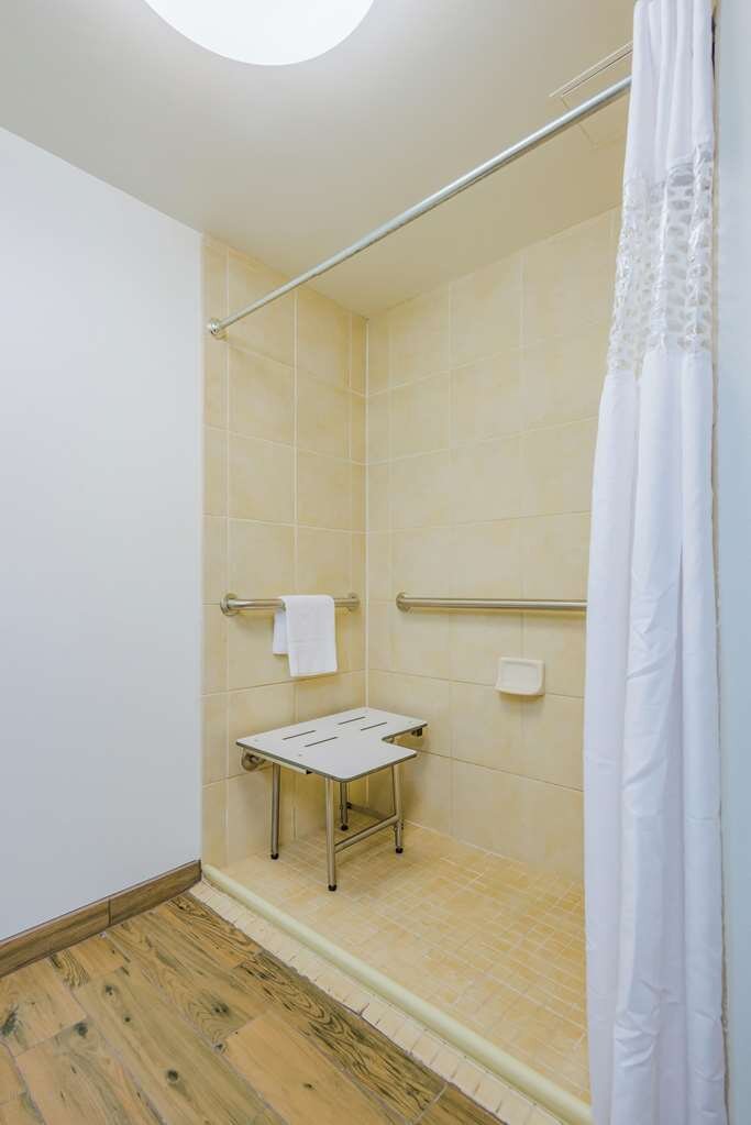 Hotel photo 32 of Hampton Inn Tampa International Airport / Westshore.