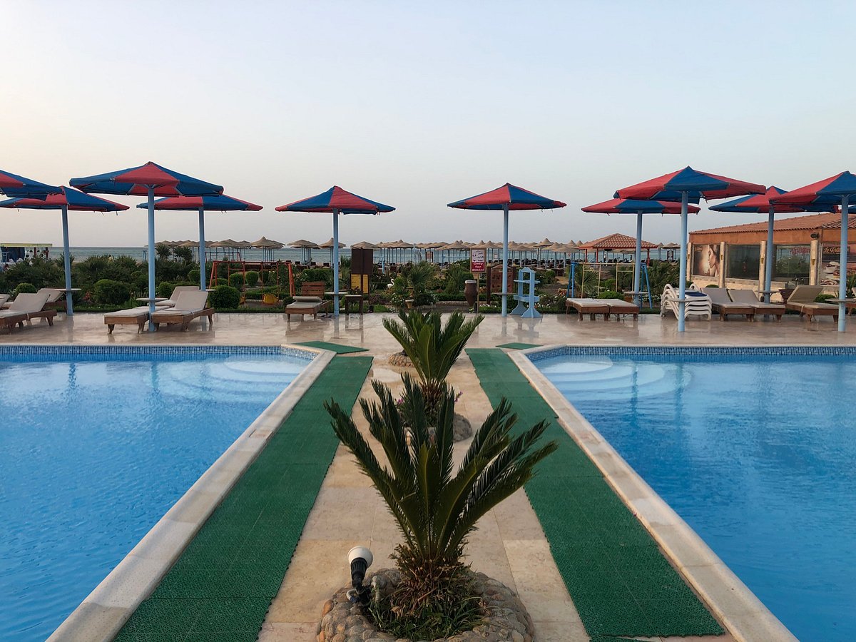 Hawaii Caesar Dreams Resort and Aqua Park - Families and Couples, hotel in Hurghada