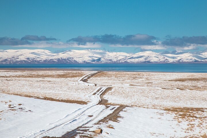 2023 7 Day Small Group Winter Tour Of Kyrgyzstan   Caption 