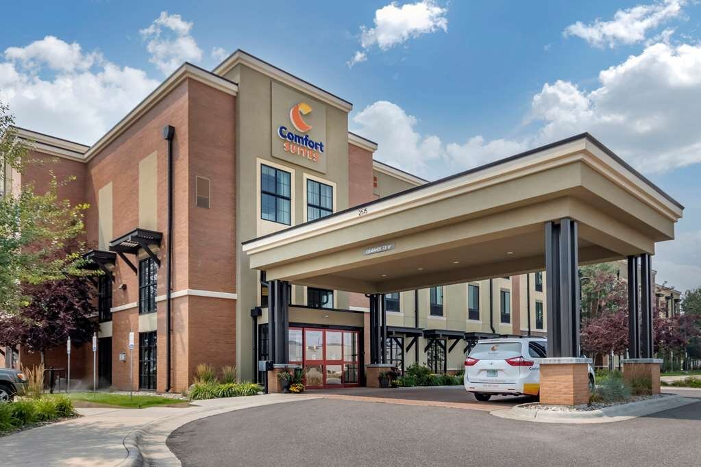 COMFORT SUITES AIRPORT-UNIVERSITY - Updated 2022 Prices & Hotel Reviews ...