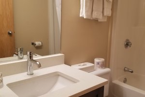 Room & Suite