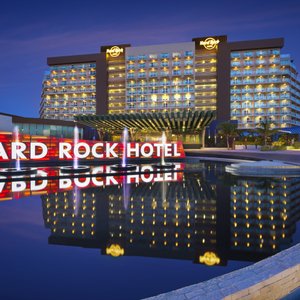 HRHCancun Exterior