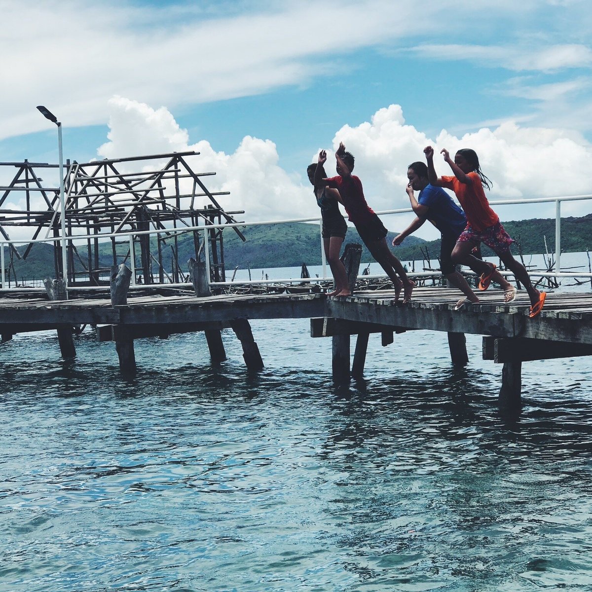 San Pedro Cantiasay Footbridge (Surigao City, Philippines): Address ...