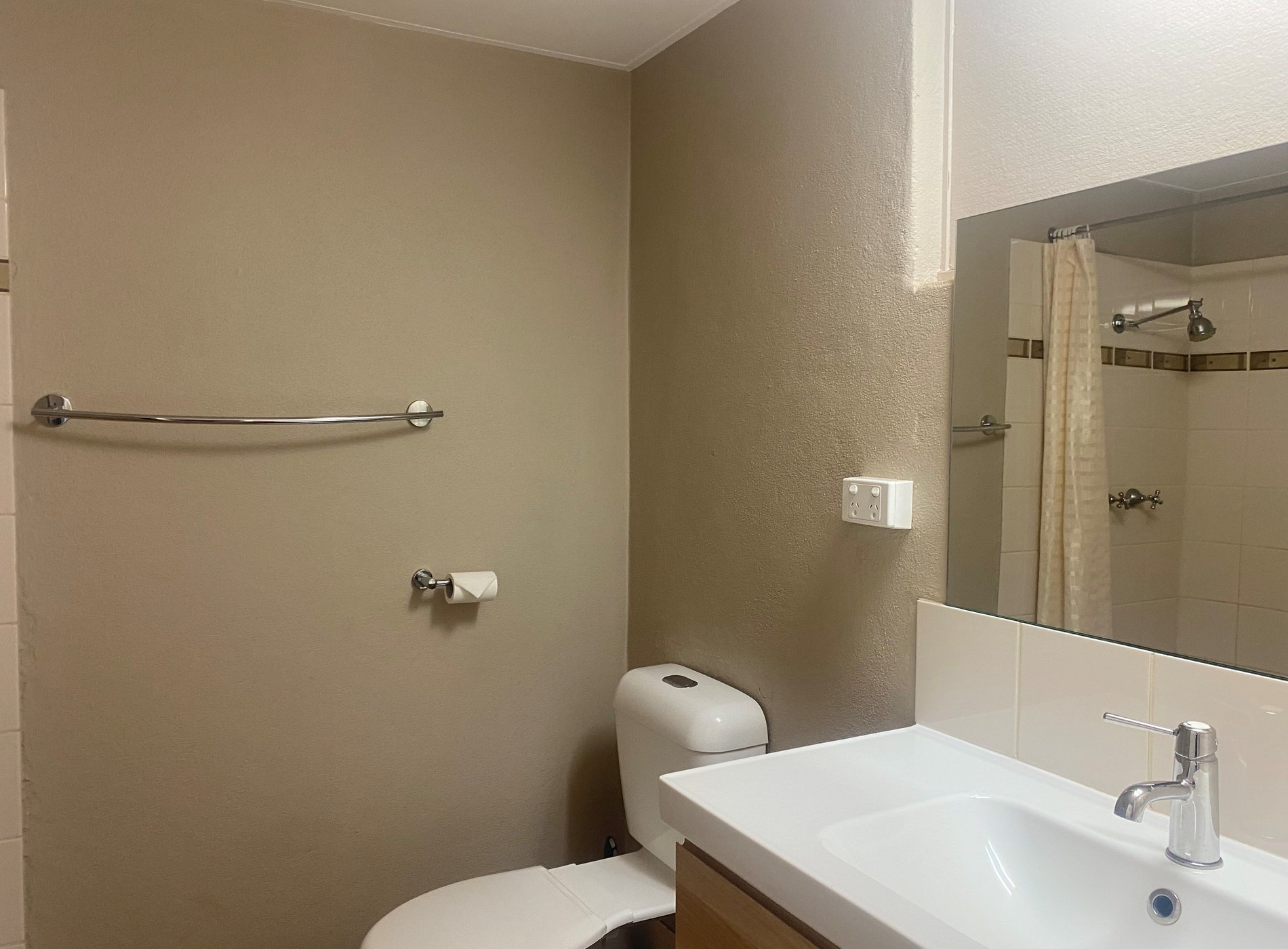 Leonora Motor Inn by null