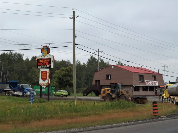 Rollys Restaurant And Motel Ontario Canada