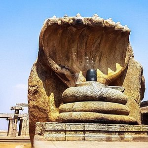 nearest tourist places from anantapur