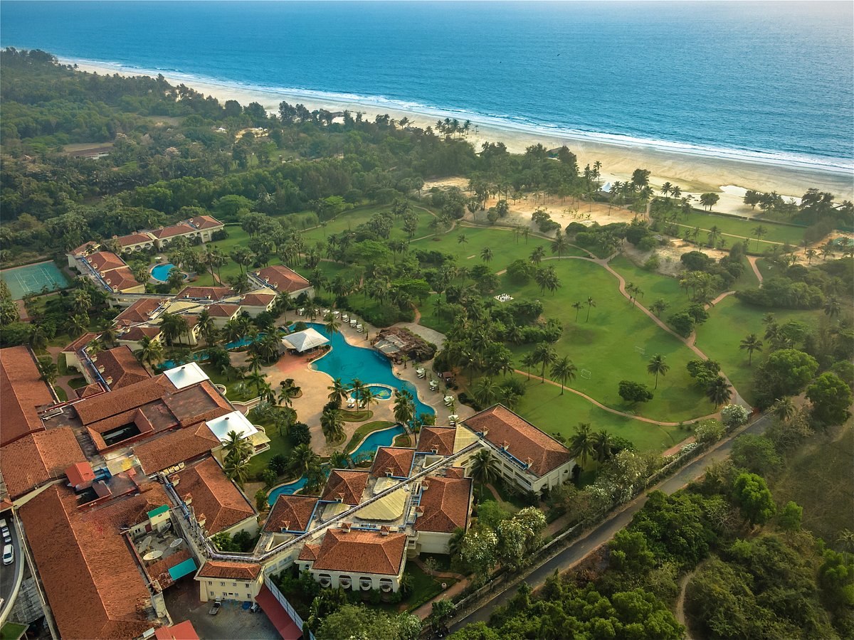 The Zuri White Sands Goa Resort &amp; Casino, hotel in Salcette