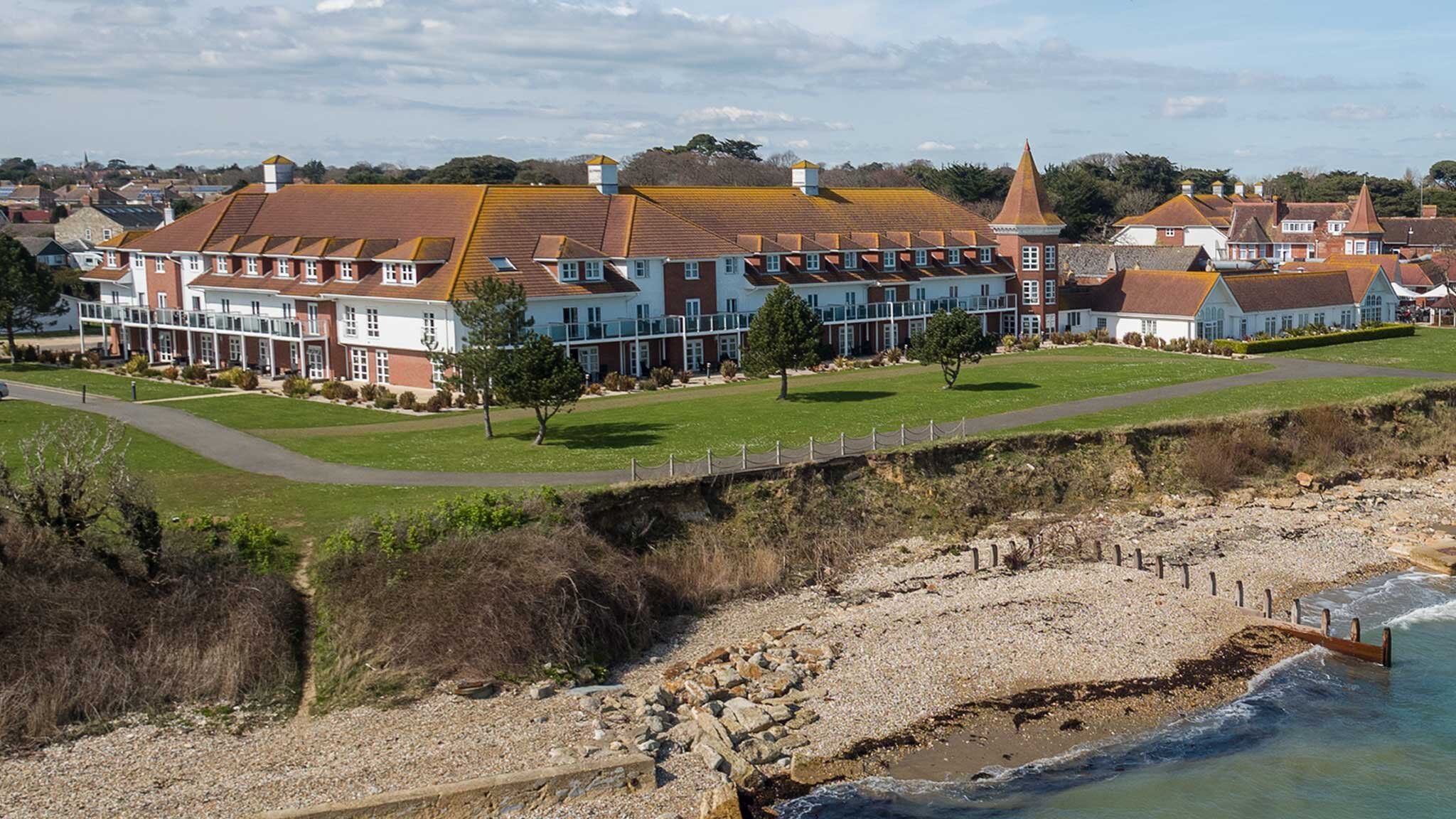 WARNER HOTELS BEMBRIDGE COAST Updated 2023 Prices Hotel Reviews   Warner Leisure Hotels 