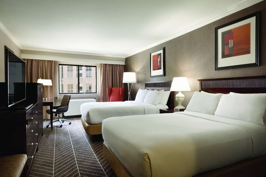 Hotel photo 10 of Hilton Arlington.