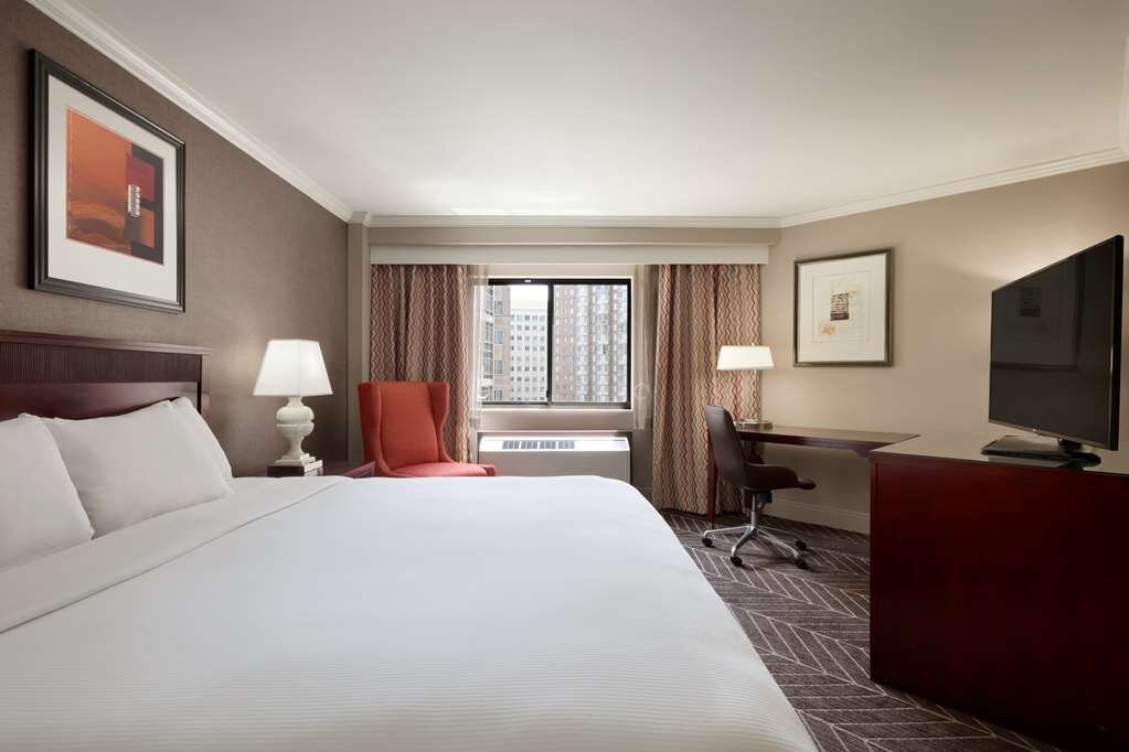 Hotel photo 25 of Hilton Arlington.