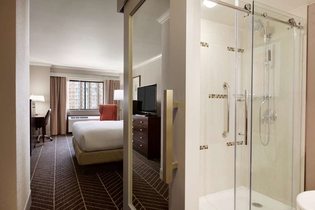 Hotel photo 9 of Hilton Arlington.