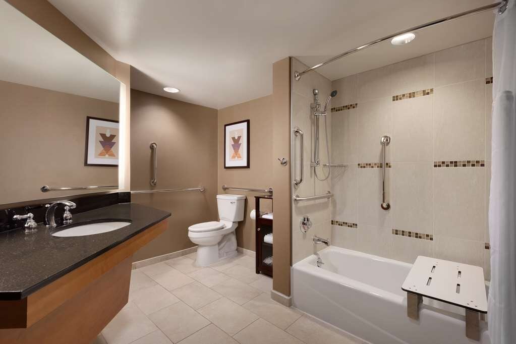 Hotel photo 53 of Hilton Arlington.