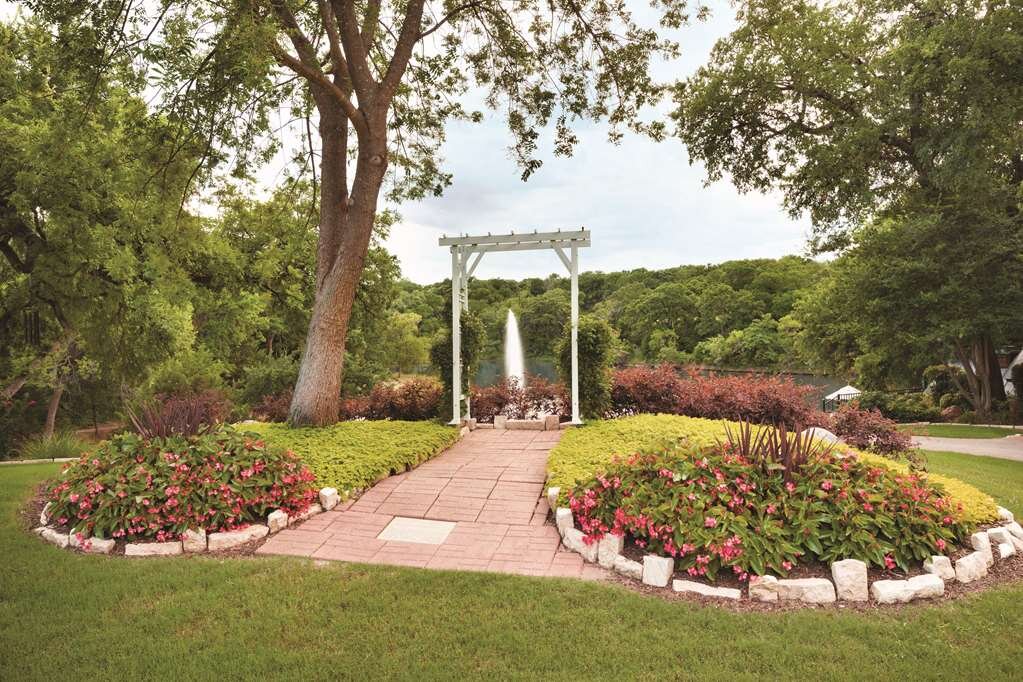 Hotel photo 15 of Hilton DFW Lakes Executive Conference Center.