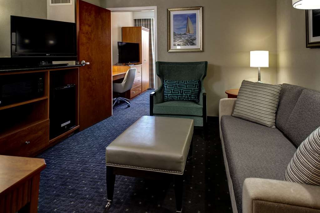Hotel photo 30 of Embassy Suites by Hilton Williamsburg.