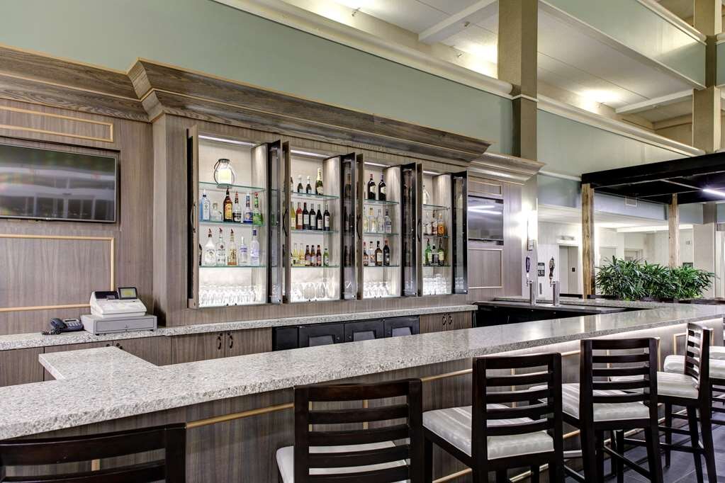 Hotel photo 36 of Embassy Suites by Hilton Williamsburg.