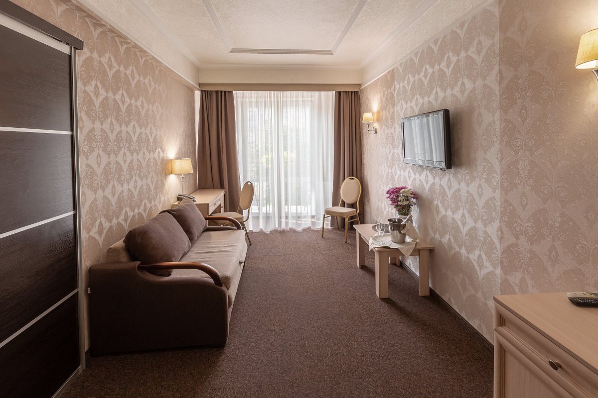 Hotel Nota Bene, hotel in Lviv