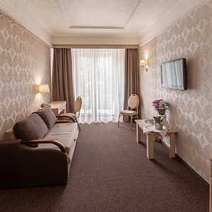 Hotel Nota Bene in Lviv, image may contain: Hotel, Inn, City, Condo