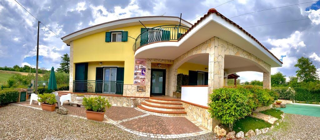 IL NIDO DELLE RONDINI BED & BREAKFAST - Prices & B&B Reviews (Grottole ...