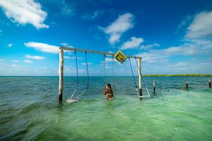 Piscina y playa