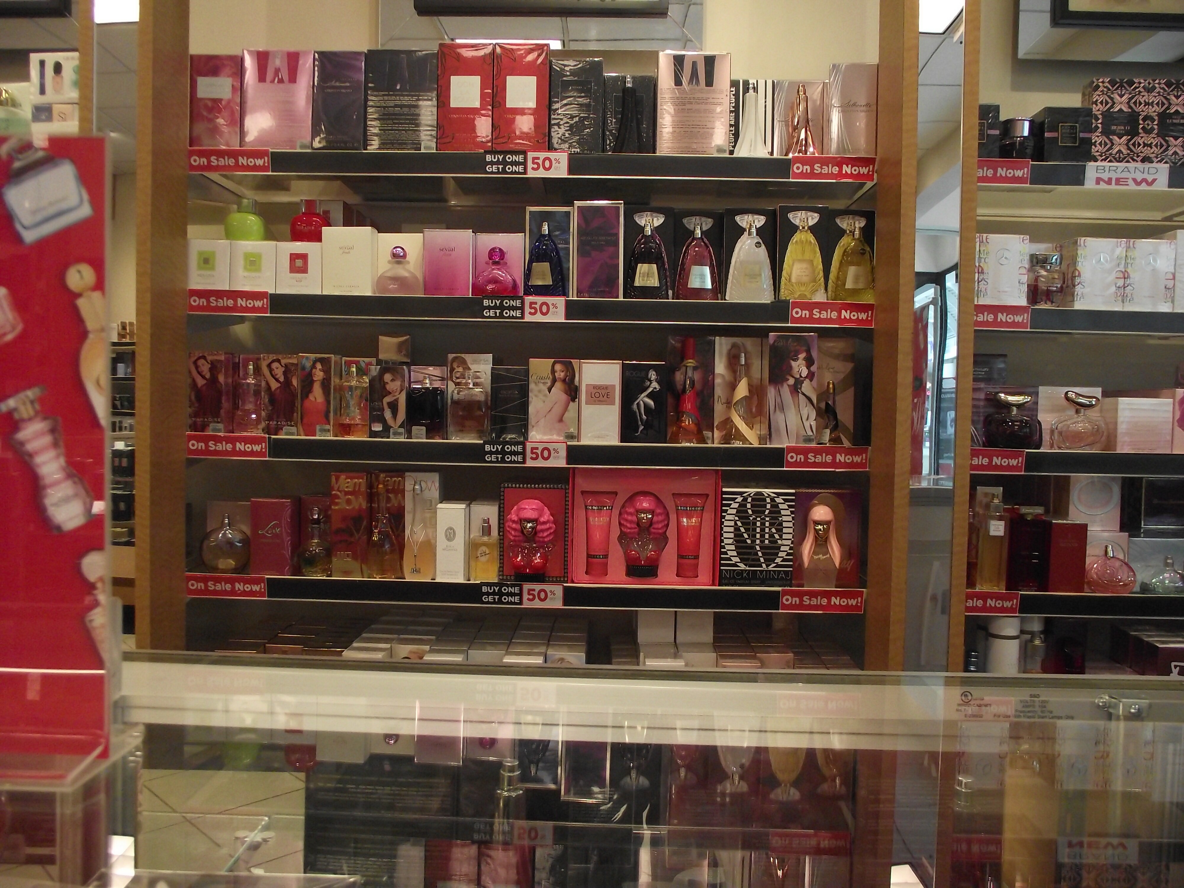 Perfumania near best sale me now