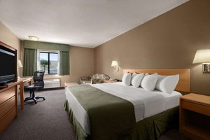 Room & Suite