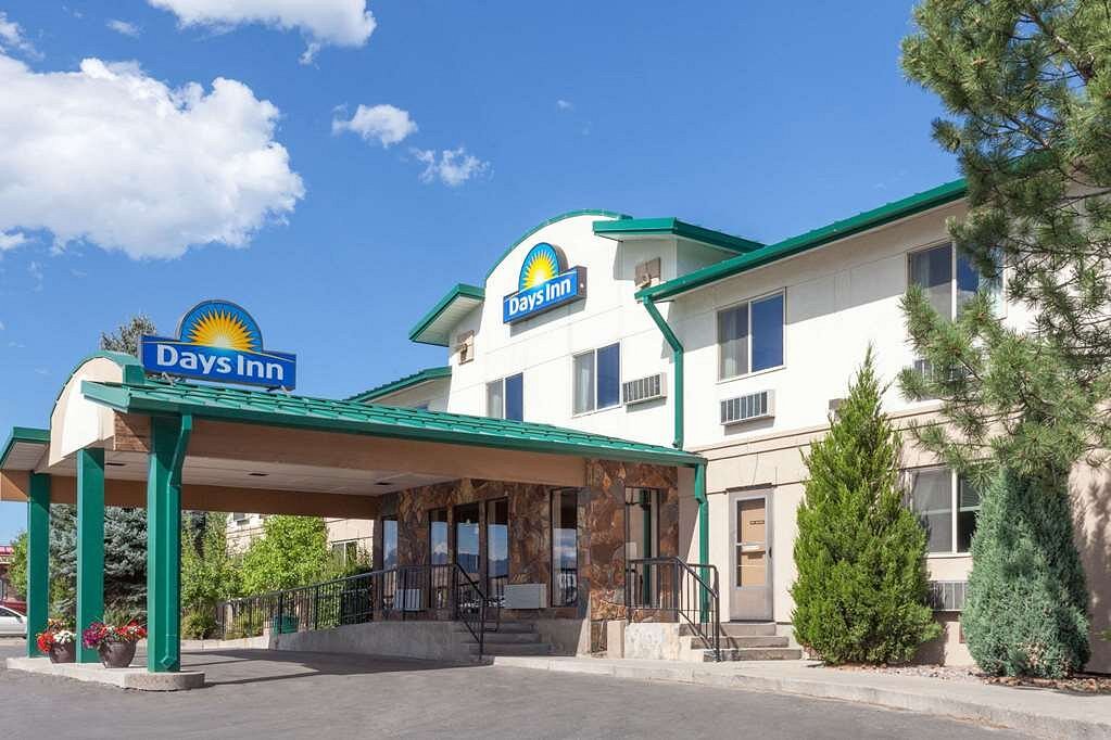 Days Inn by Wyndham Missoula Airport, hotel em Montana