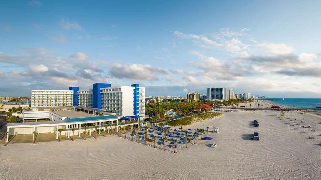 Hilton Clearwater Beach Resort &amp; Spa, hotel in Clearwater