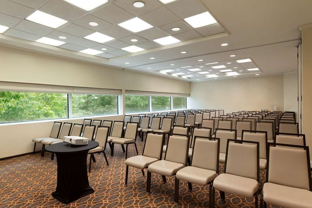 Hotel photo 69 of Hilton Meadowlands.