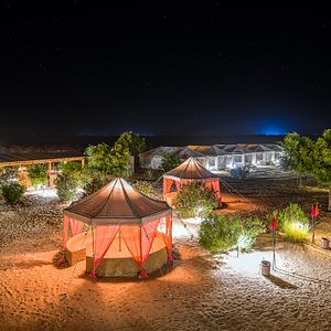 prince  desert camp night natural view 