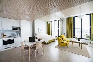 Room & Suite