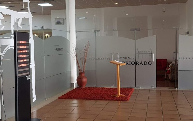   A entrada do nosso restaurante