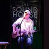 folkiebassplayer