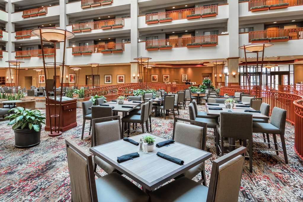 Hotel photo 15 of Embassy Suites by Hilton St. Louis St. Charles.
