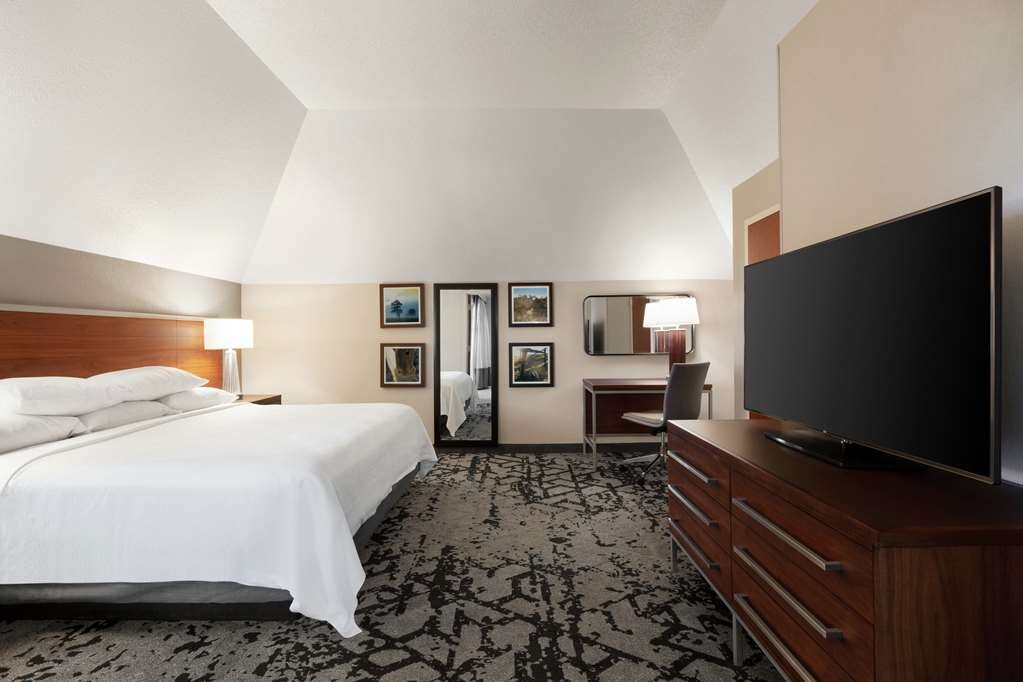 Hotel photo 92 of Embassy Suites by Hilton Grapevine DFW Airport North.