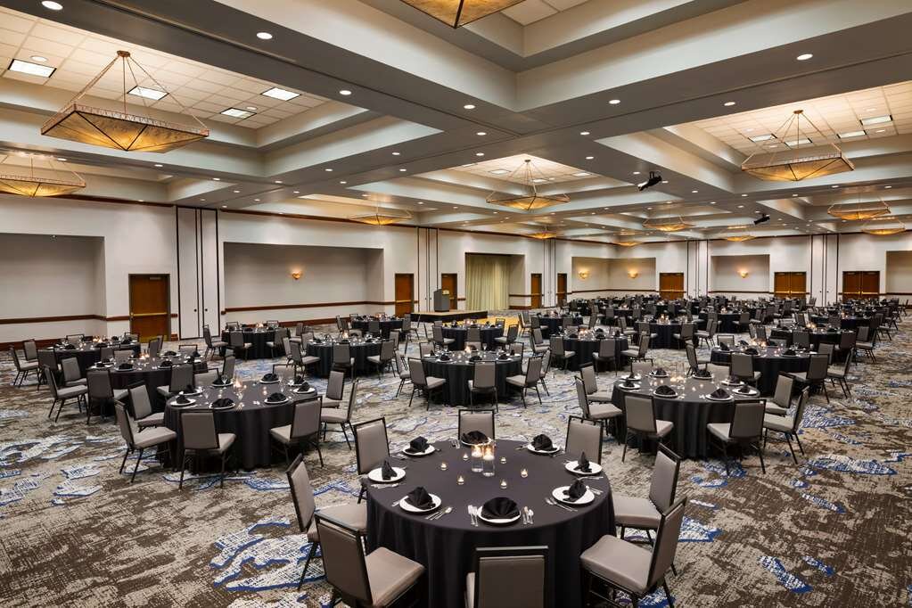 Hotel photo 22 of Embassy Suites by Hilton Grapevine DFW Airport North.