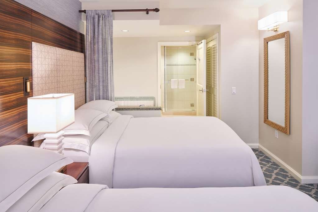 Hotel photo 76 of Hilton Grand Vacations Club Grand Waikikian Honolulu.