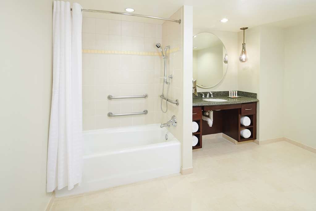 Hotel photo 23 of Hilton Grand Vacations Club Grand Waikikian Honolulu.