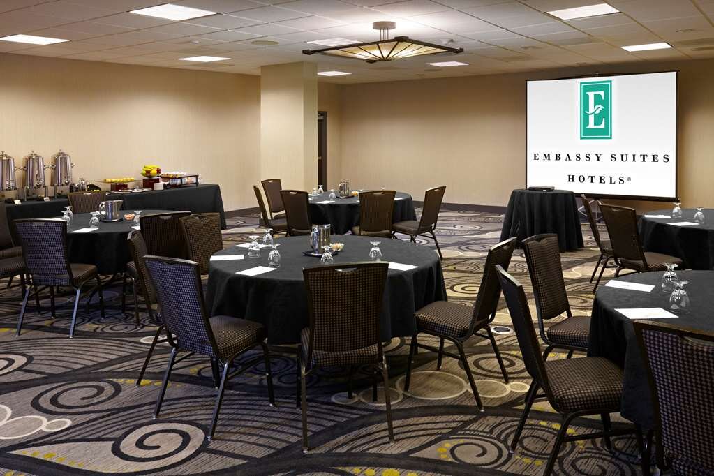 Hotel photo 58 of Embassy Suites by Hilton Los Angeles International Airport South.