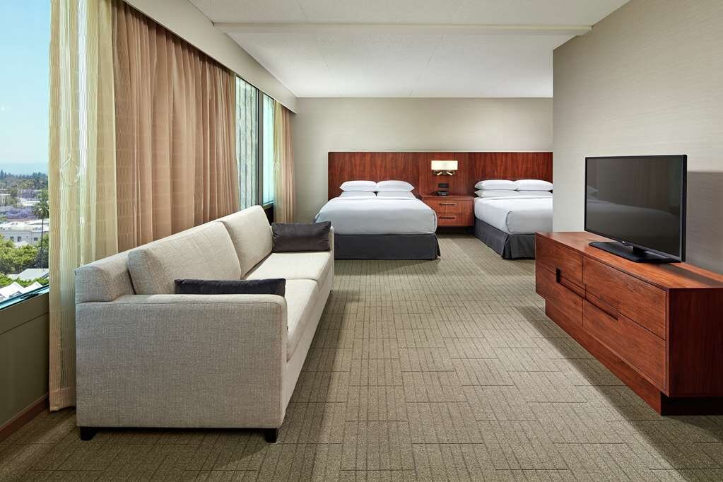 Hotel photo 3 of Hilton Pasadena.