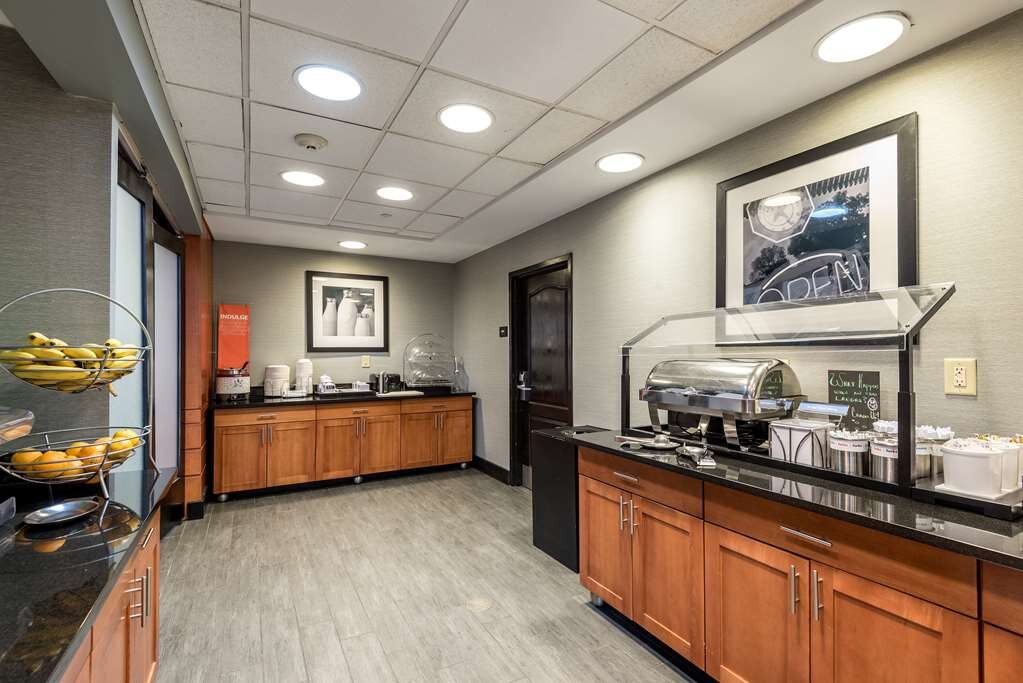 Hotel photo 51 of Hampton Inn & Suites Orlando-South Lake Buena Vista.