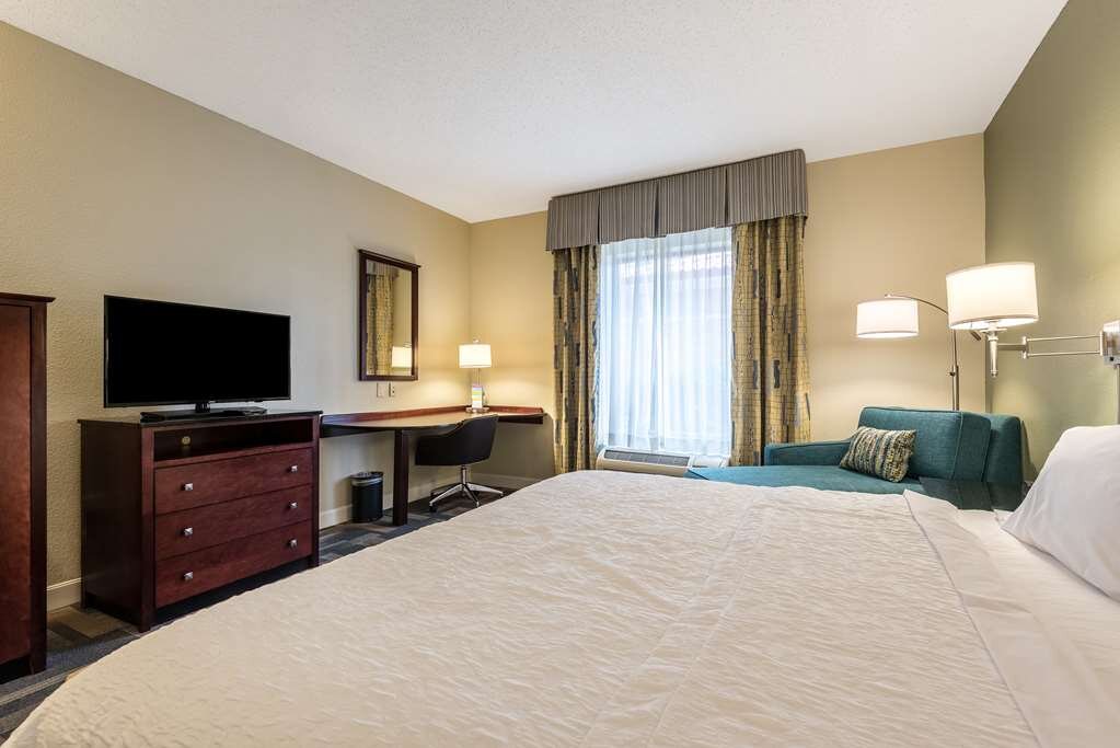 Hotel photo 36 of Hampton Inn & Suites Orlando-South Lake Buena Vista.