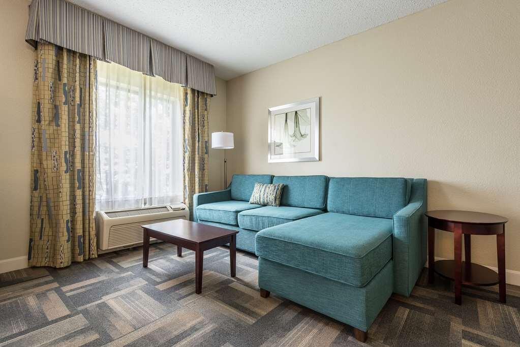 Hotel photo 48 of Hampton Inn & Suites Orlando-South Lake Buena Vista.